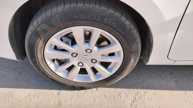 7万6座神车3000公里感受，排量虽不大但满载能爬坡，油耗5.7L