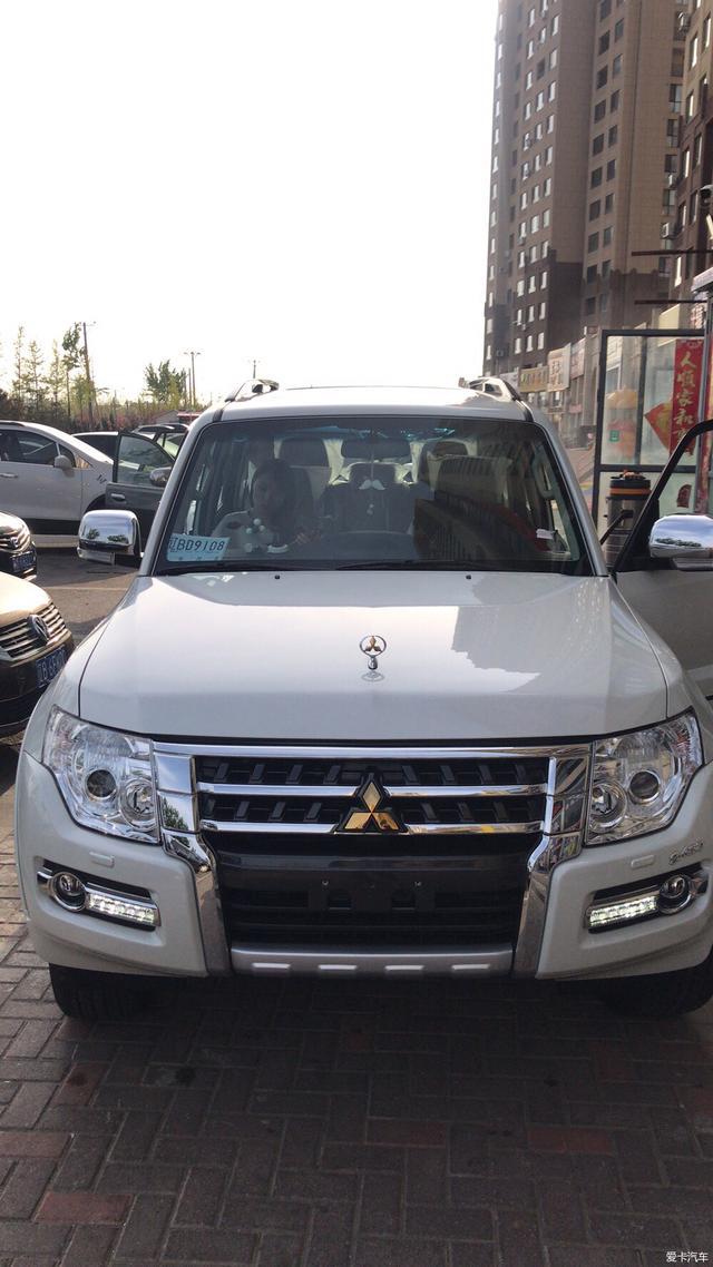 提V97白色帕杰罗，单车自驾4700公里进藏，用车感受分享