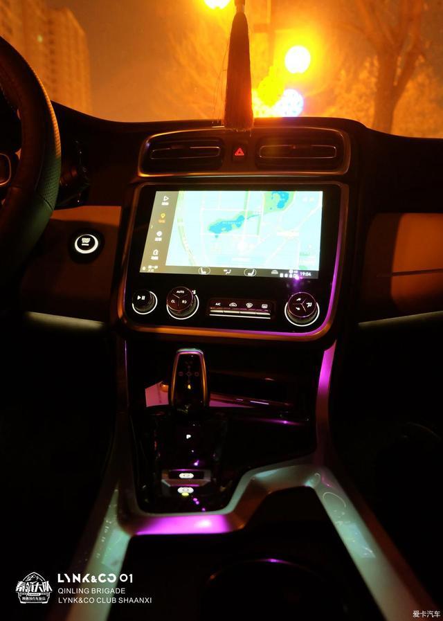 大灯起雾、发动机噪音大，领克01提车2年，分享下用车感受