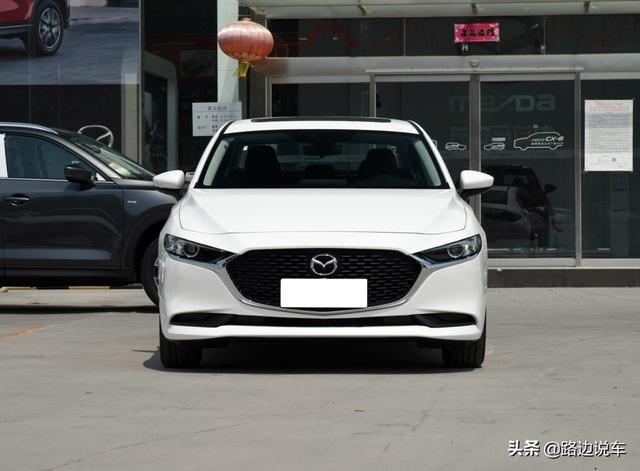 15.38万喜提昂克赛拉，用车1500公里，油耗满意，唯独这点受不了
