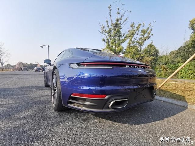 2020款保时捷911 carrera提车，颜值出众，内饰精美