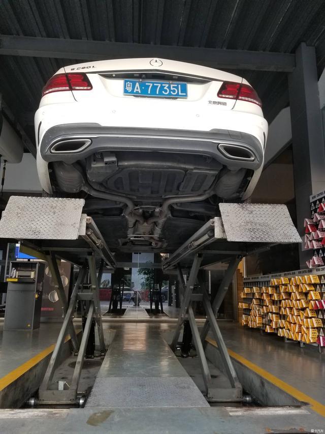 没有大毛病，5年开了64000公里，奔驰E260L用车心得分享
