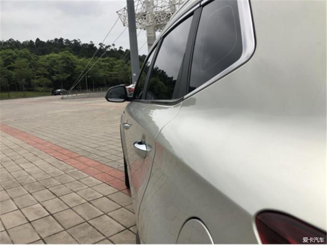 落地20多万，百公里油耗3L，荣威ERX5提车1年后悔吗？