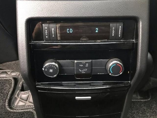 爱其外表和内在 小胖子锐界提车
