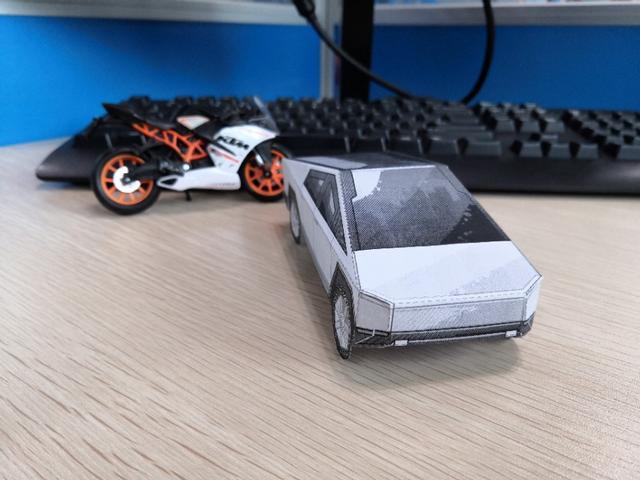 大陆首辆特斯拉Cybertruck提车