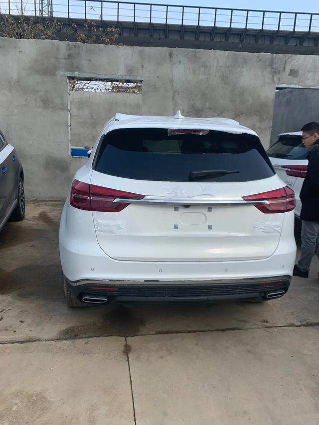 红旗HS5好不好，体验如何？