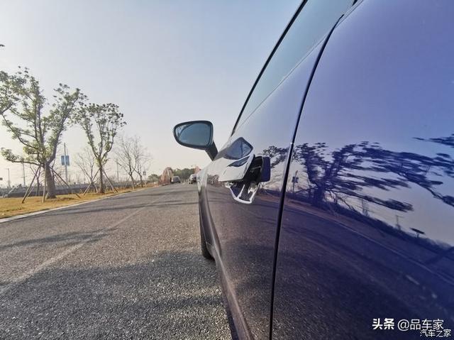 2020款保时捷911 carrera提车，颜值出众，内饰精美