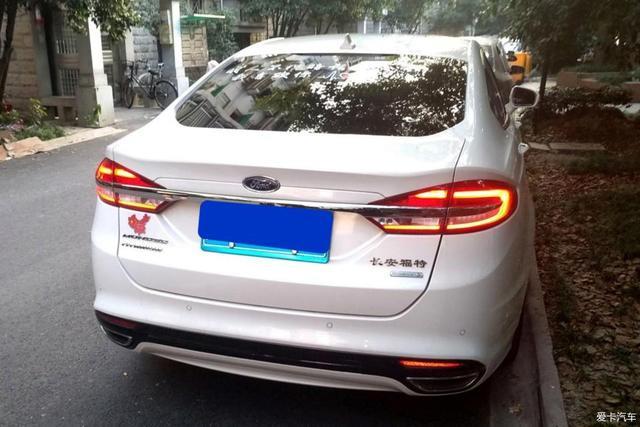 底盘扎实、操控好，蒙迪欧顶配提车，没买雅阁/迈腾现在后悔吗