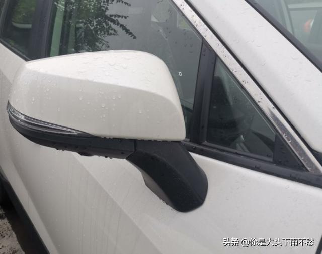 人逢喜事精神爽 喜提新车 新款车型