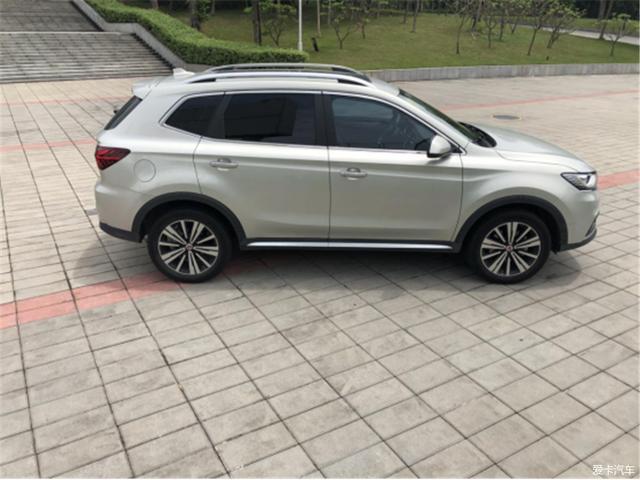 落地20多万，百公里油耗3L，荣威ERX5提车1年后悔吗？