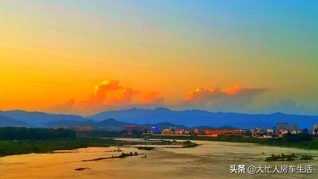 从保定提车到成都第一次开依维柯自动挡，体验怎么样