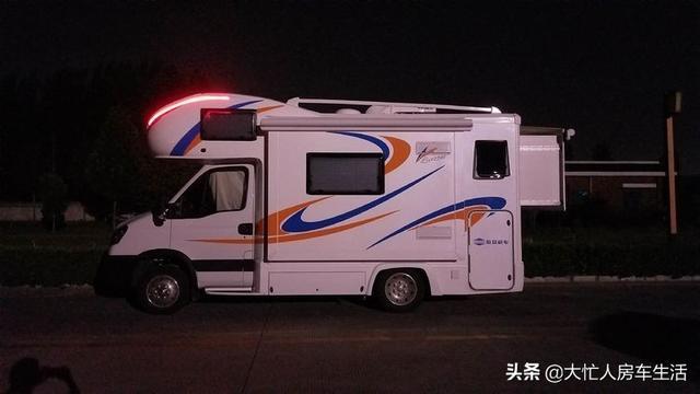 从保定提车到成都第一次开依维柯自动挡，体验怎么样