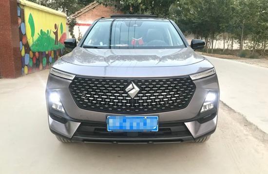 年入10万提SUV，轴距2米7配钻石车标，过年下乡邻居都说车值30万