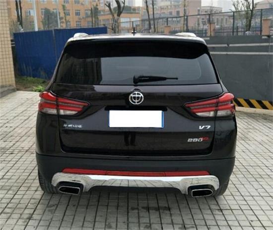 花15万提华晨中华V7真值吗？