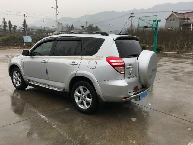 丰田RAV4 经典老车十年用车感受