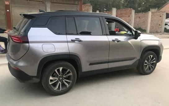 年入10万提SUV，轴距2米7配钻石车标，过年下乡邻居都说车值30万