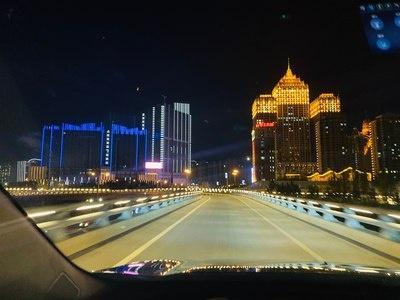85后大叔带媳妇打卡沈阳，看昂科拉GX的另类酷炫