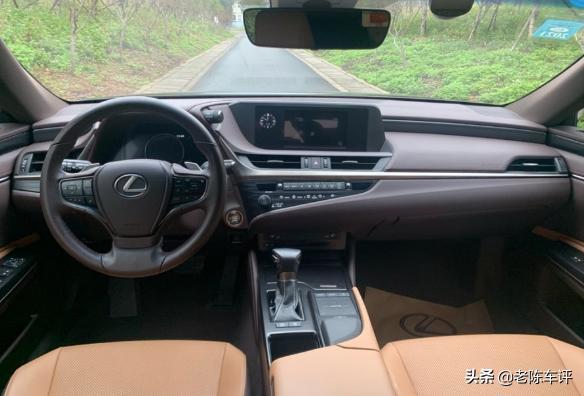 落地34万买了辆雷克萨斯ES，车主：这是一辆与众不同的买菜车