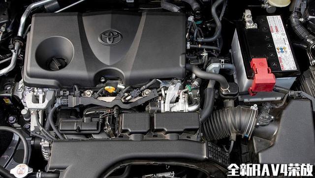 花17万买了丰田RAV4而不要本田CR-V，开800公里，车主：差距明显
