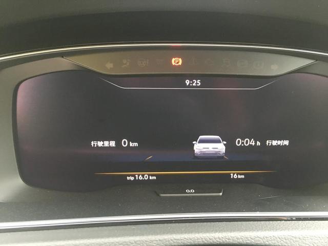 颜值高配置强，风暴蓝高尔夫R-Line提车，整条街最靓的仔