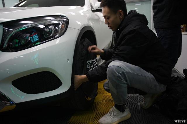空间大、居家实用，奔驰GLC300顶配提车4年，用车感受分享