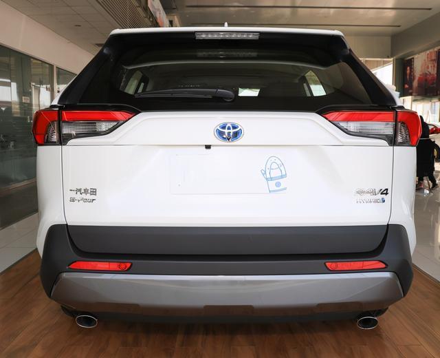 23.7万提丰田RAV4荣放，开了1.8万公里，车主真实感受