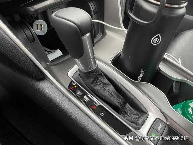 19寸轮毂+灰色金属漆 这个外观的雅阁会更好卖吗？