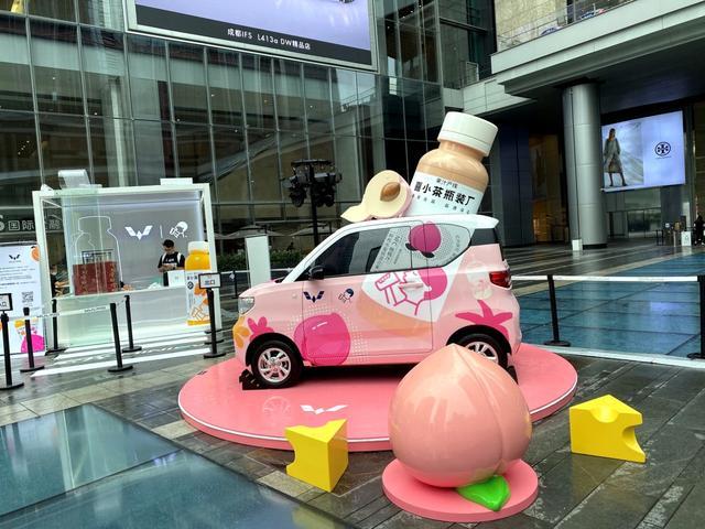 3万买了台宏光MINI，和保时捷911一样布局，再花3千改装