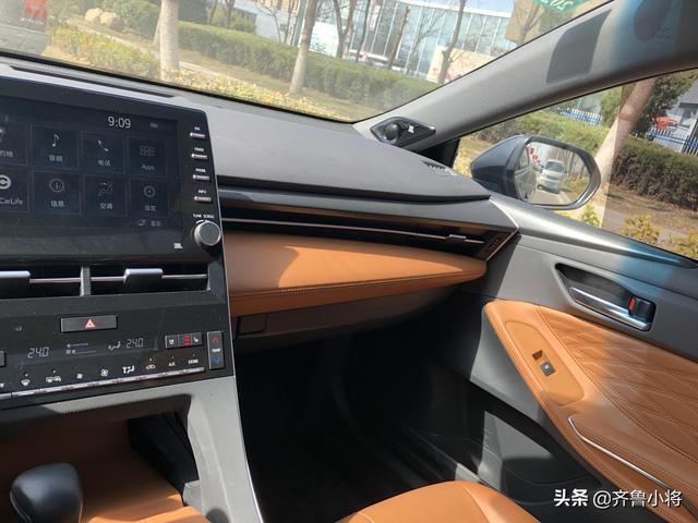 B级轿车中，我选择了亚洲龙——好用