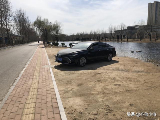 B级轿车中，我选择了亚洲龙——好用