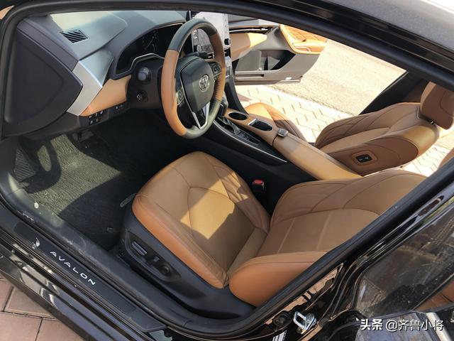 B级轿车中，我选择了亚洲龙——好用