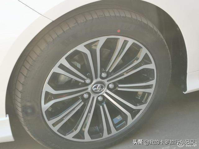 2021款卡罗拉这款车太香了，迫不及待的就去提车了