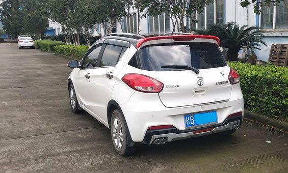 还在售的5万元内的小轿车，可能只有小钢炮宝骏310了