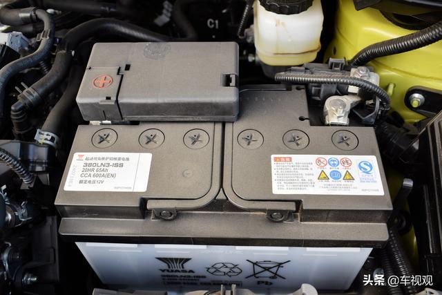 20万以内选车，看过日产奇骏，最终选择了小怪兽丰田C-HR