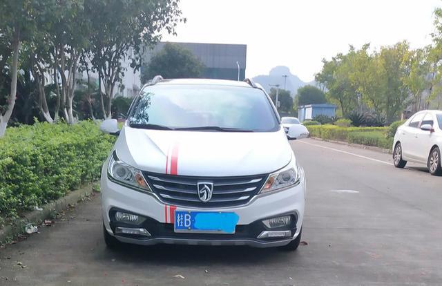 还在售的5万元内的小轿车，可能只有小钢炮宝骏310了