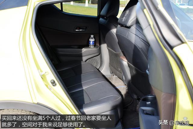 20万以内选车，看过日产奇骏，最终选择了小怪兽丰田C-HR