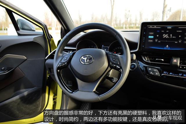20万以内选车，看过日产奇骏，最终选择了小怪兽丰田C-HR