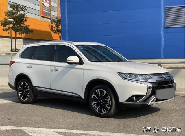 买车要以实用为主，选择四驱欧蓝德，优惠2.5万买贵了吗