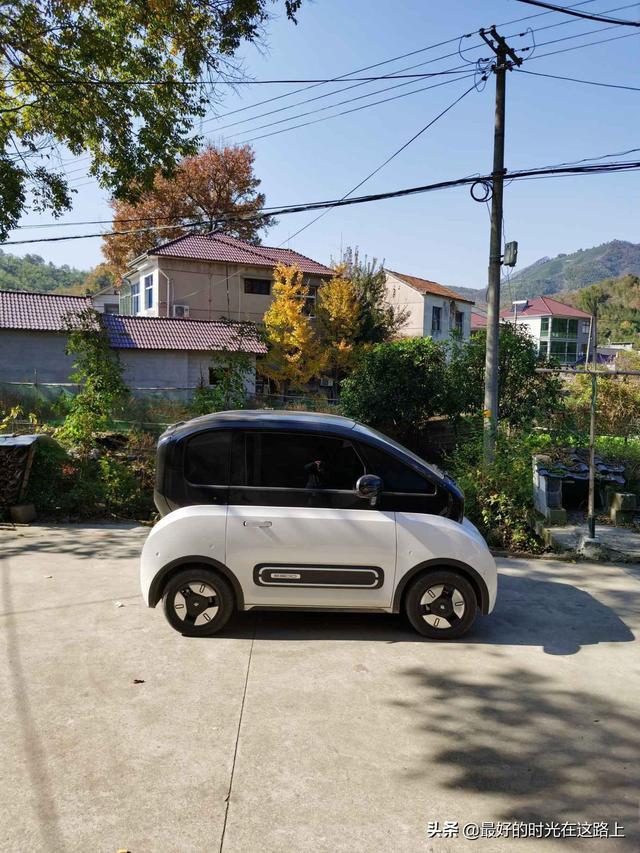 最奇葩的小电车，新宝骏E300用车感受：野炊神器