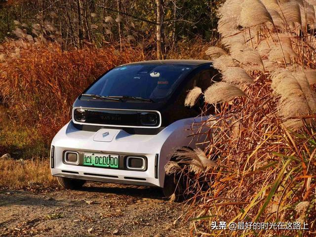 最奇葩的小电车，新宝骏E300用车感受：野炊神器