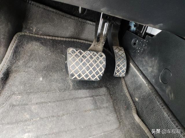 比同级别大众安全性高，外观颜值高，配置很实用的柯米克