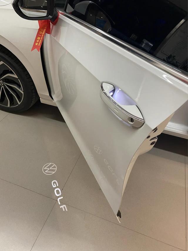 高尔夫8提车  我应该是提到了全网最多优惠
