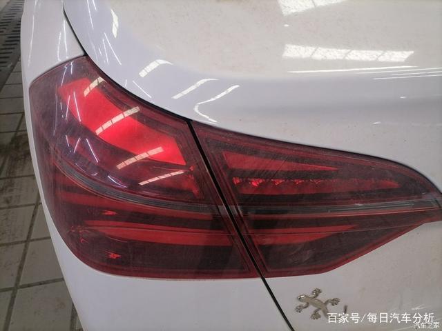 吉利帝豪费油吗？它的小毛病多吗？车主反馈了一些小毛病