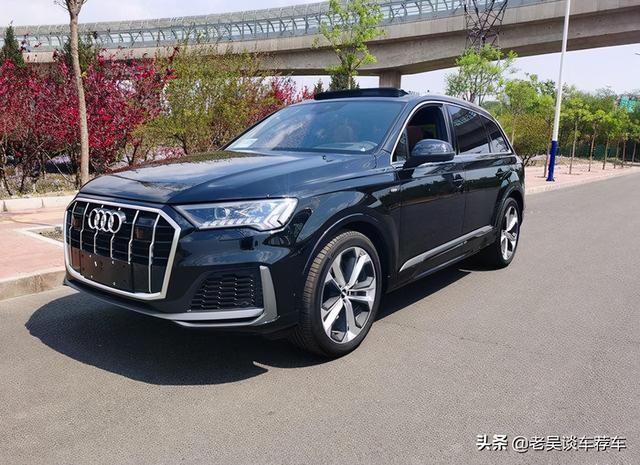 118万预算，开过保时捷卡宴又买奥迪Q7，车主：平分秋色