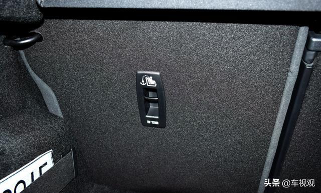 都是中型SUV，放弃了奥迪Q5L，提了更有肌肉感的路虎极光