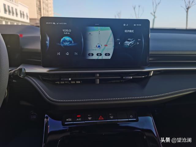 作为一款长期销冠的车型，三代哈弗H6的实力到底怎样？