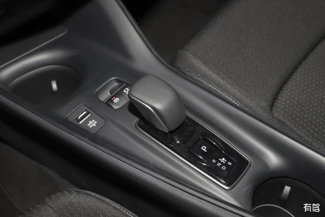 RAV4荣放的风噪大吗？它的小毛病多吗车主说了几个小问题