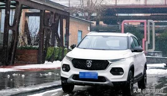 6万买啥轿车，宝骏510配1.5L省心耐用，寿命超60万公里