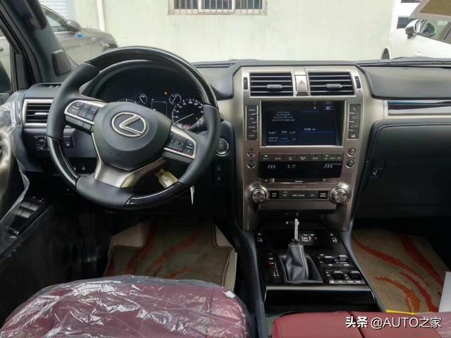 实力媲美普拉多，6缸+四驱，新款雷克萨斯GX提车，落地67万