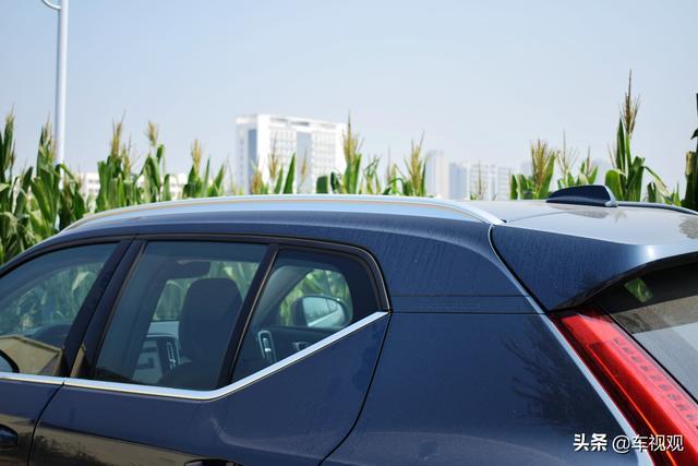 30万的豪华SUV，选沃尔沃XC40，为它放弃宝马X1